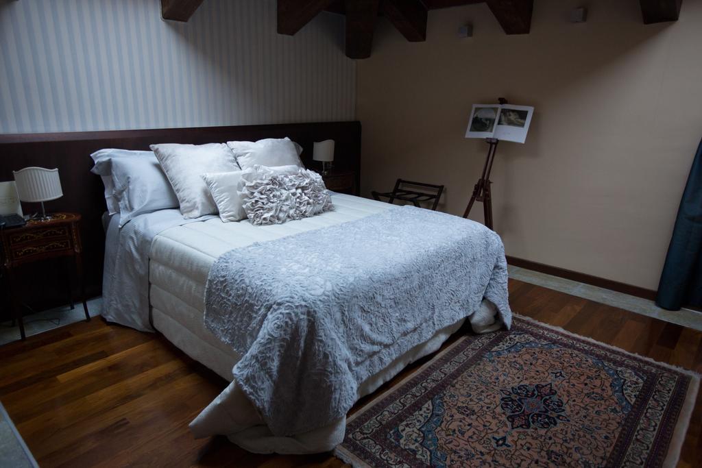 Hotel Dei Pittori Turin Bagian luar foto