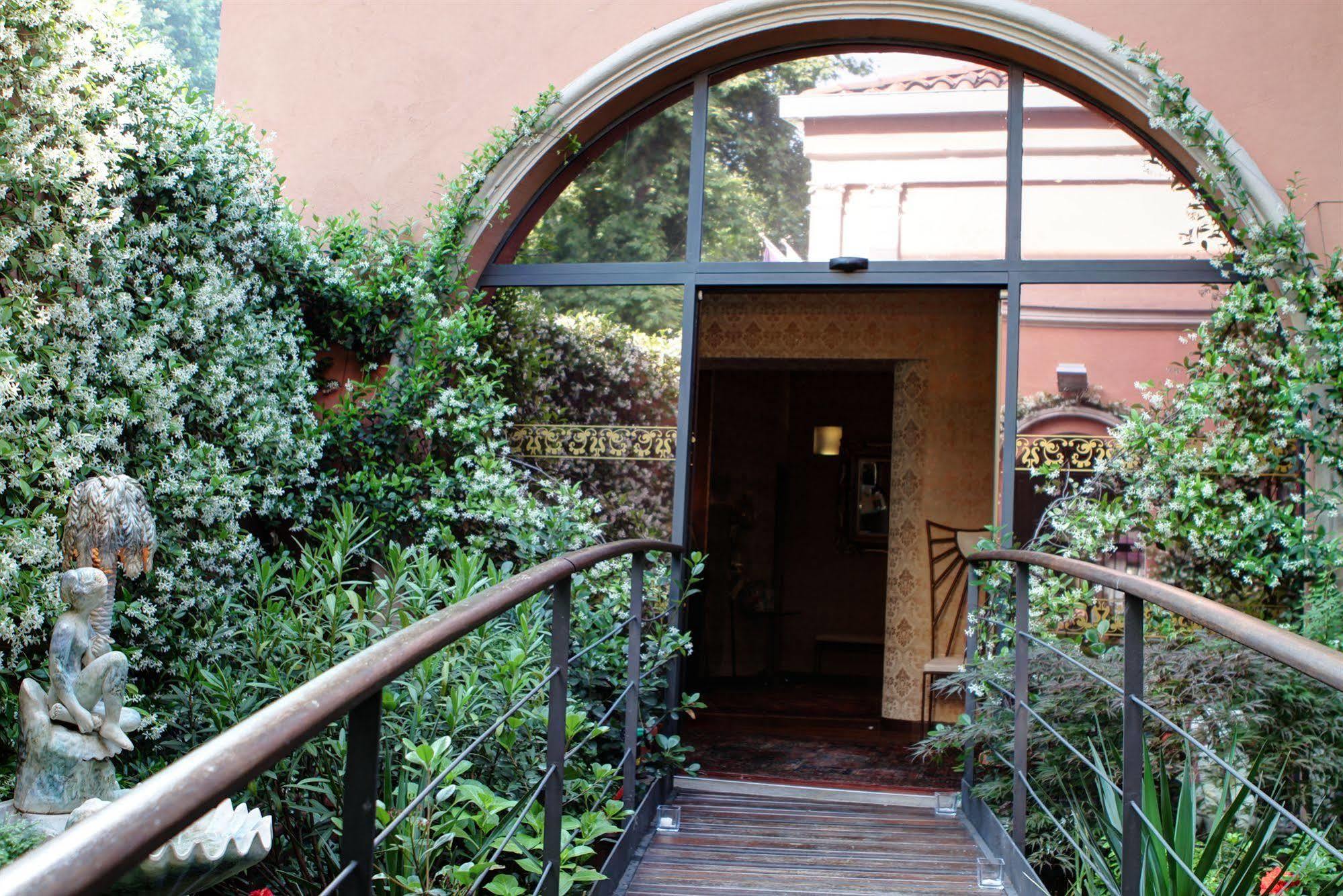 Hotel Dei Pittori Turin Bagian luar foto